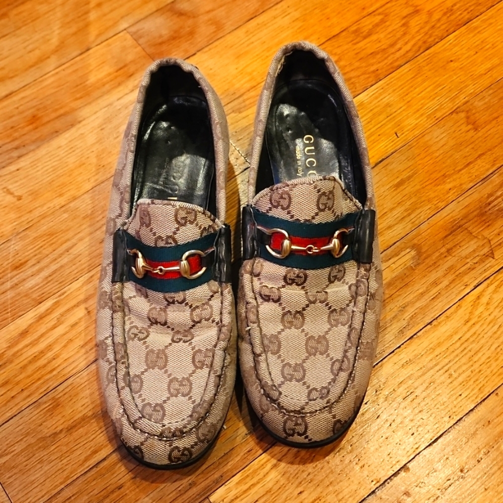 Woman 9B Gucci 100 0510/8 GG mono web stripe horse bit loafer High Fashion